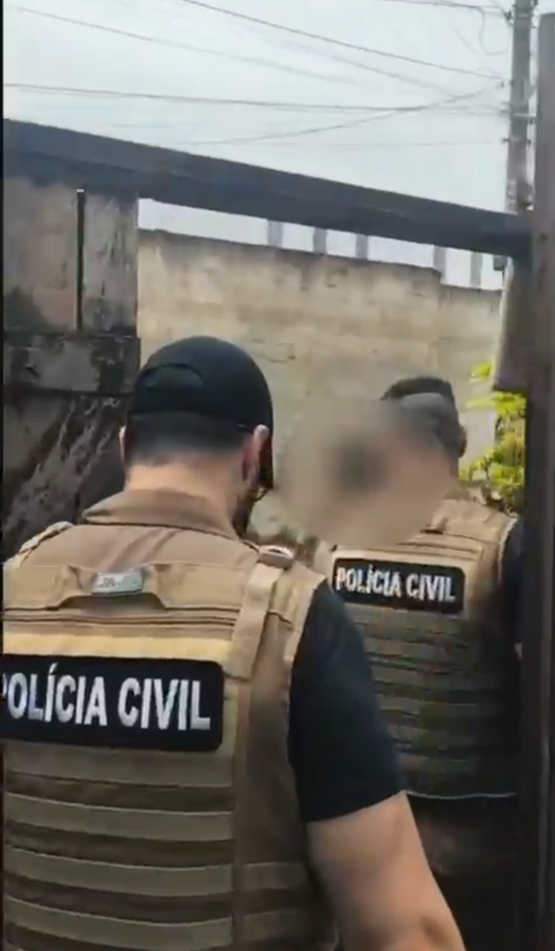 Registro da operação da Polícia Civil em Caraguatatuba